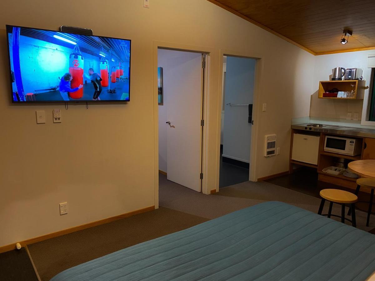 Waitomo Lodge Te Kuiti Extérieur photo